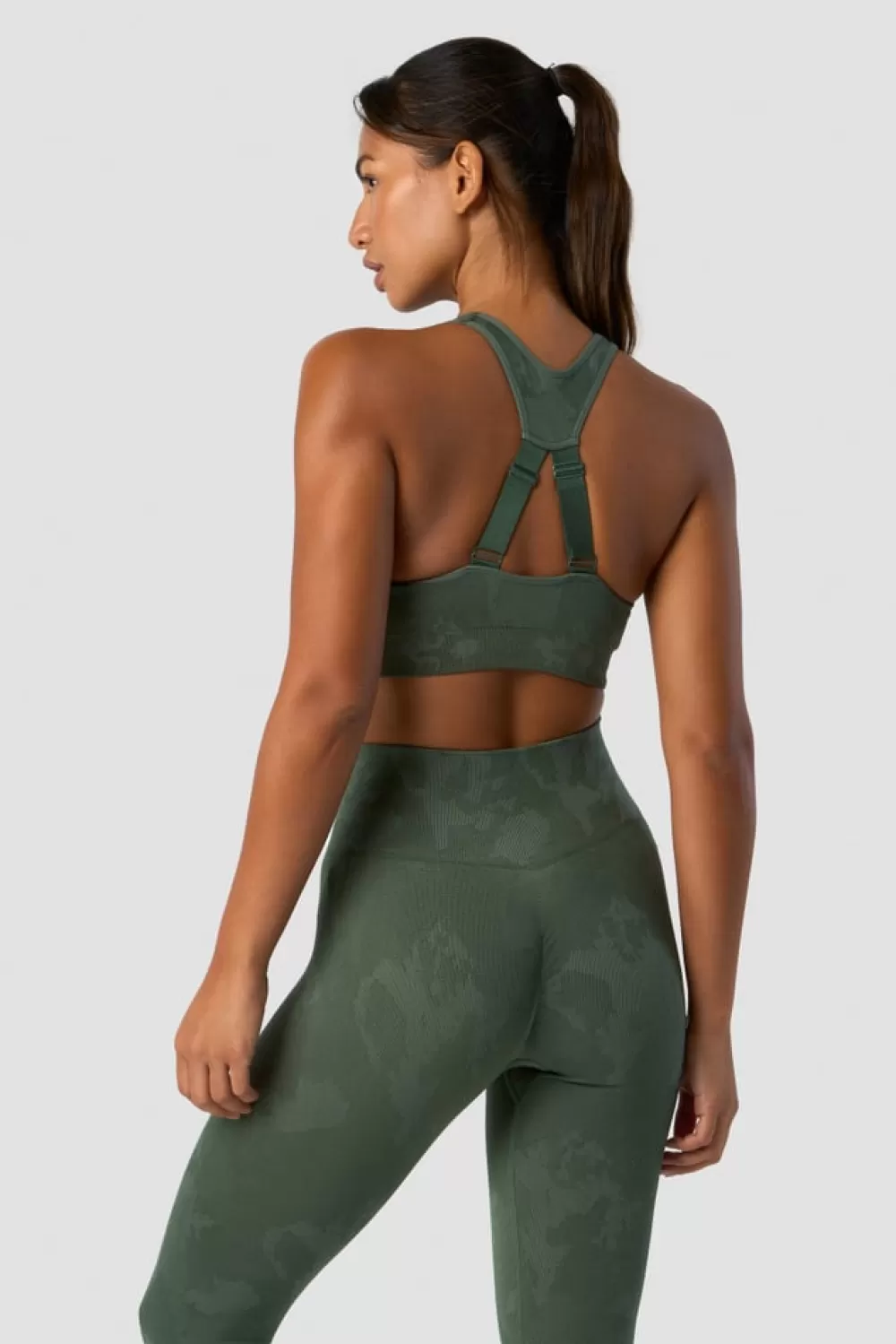 Women ICIW Camo Seamless Sports Bra Green