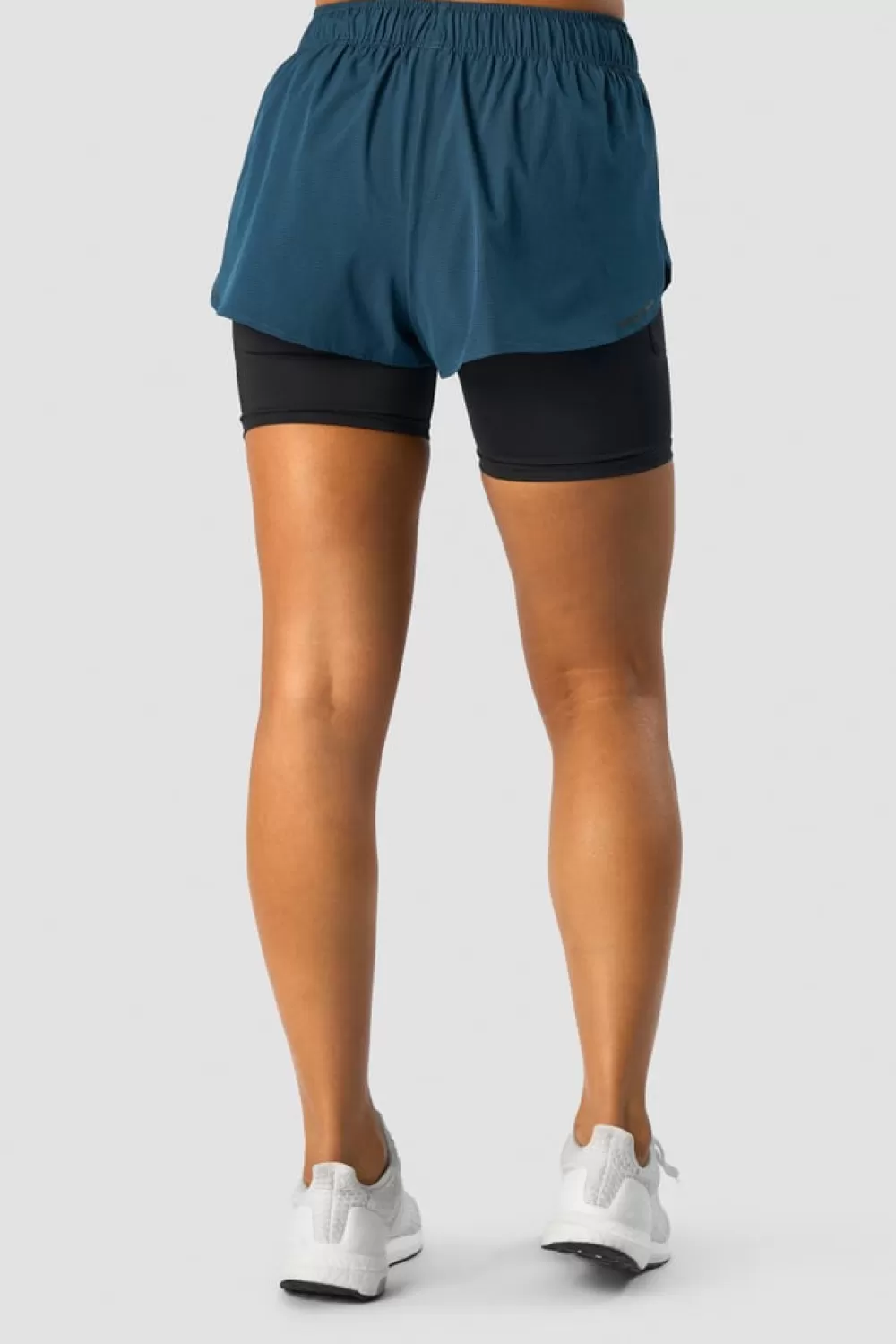 Women ICIW Charge 2-in-1 Shorts Wmn Teal