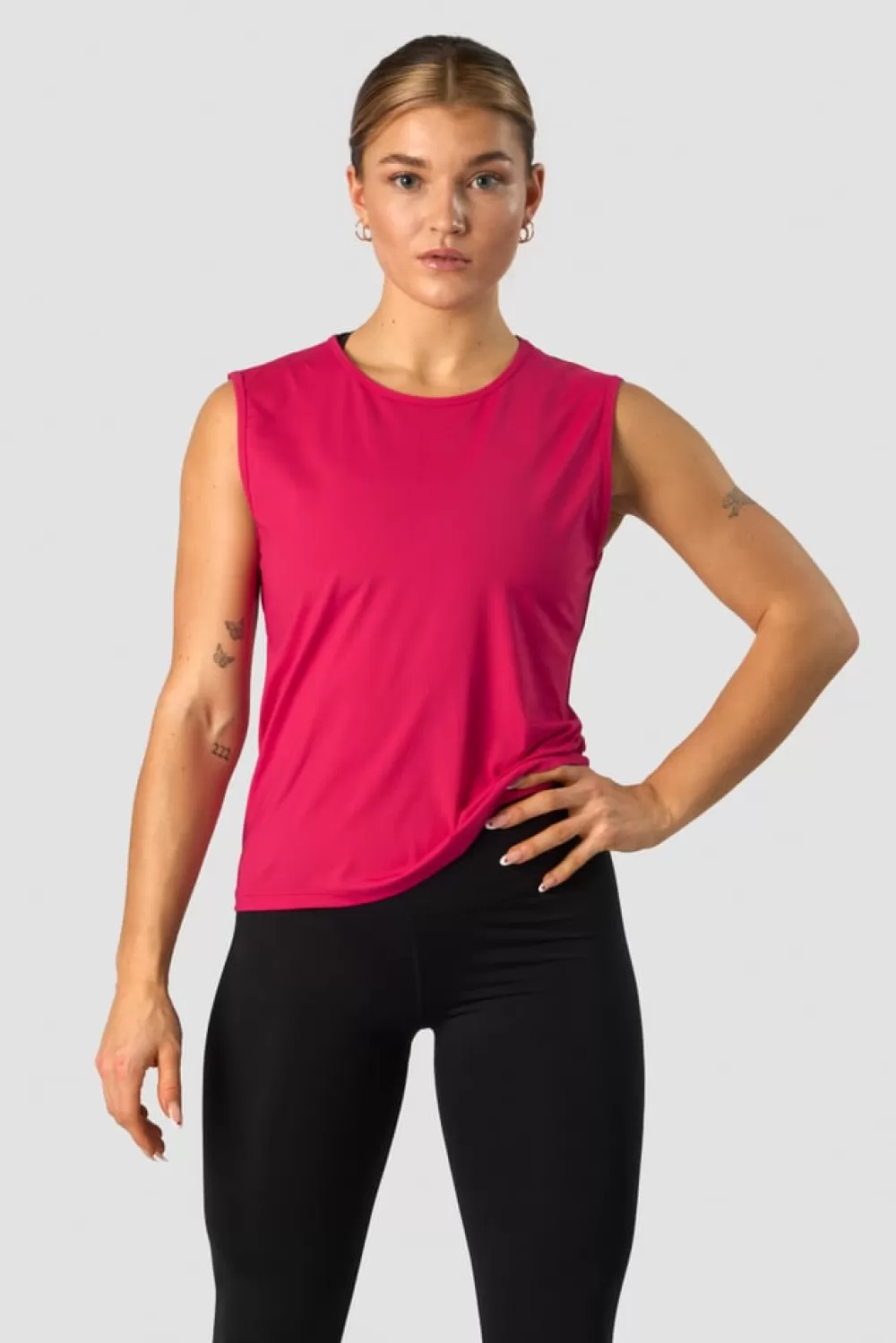 Women ICIW Classic Tank Top Hyper Pink