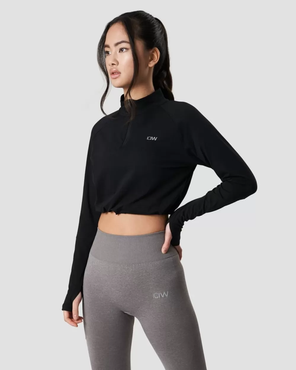 Women ICIW Define Cropped 1/4 Zip Adjustable Black