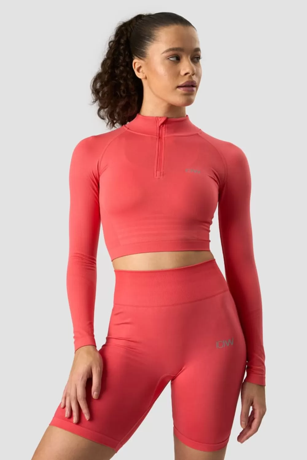 Women ICIW Define Cropped 1/4 Zip Coral