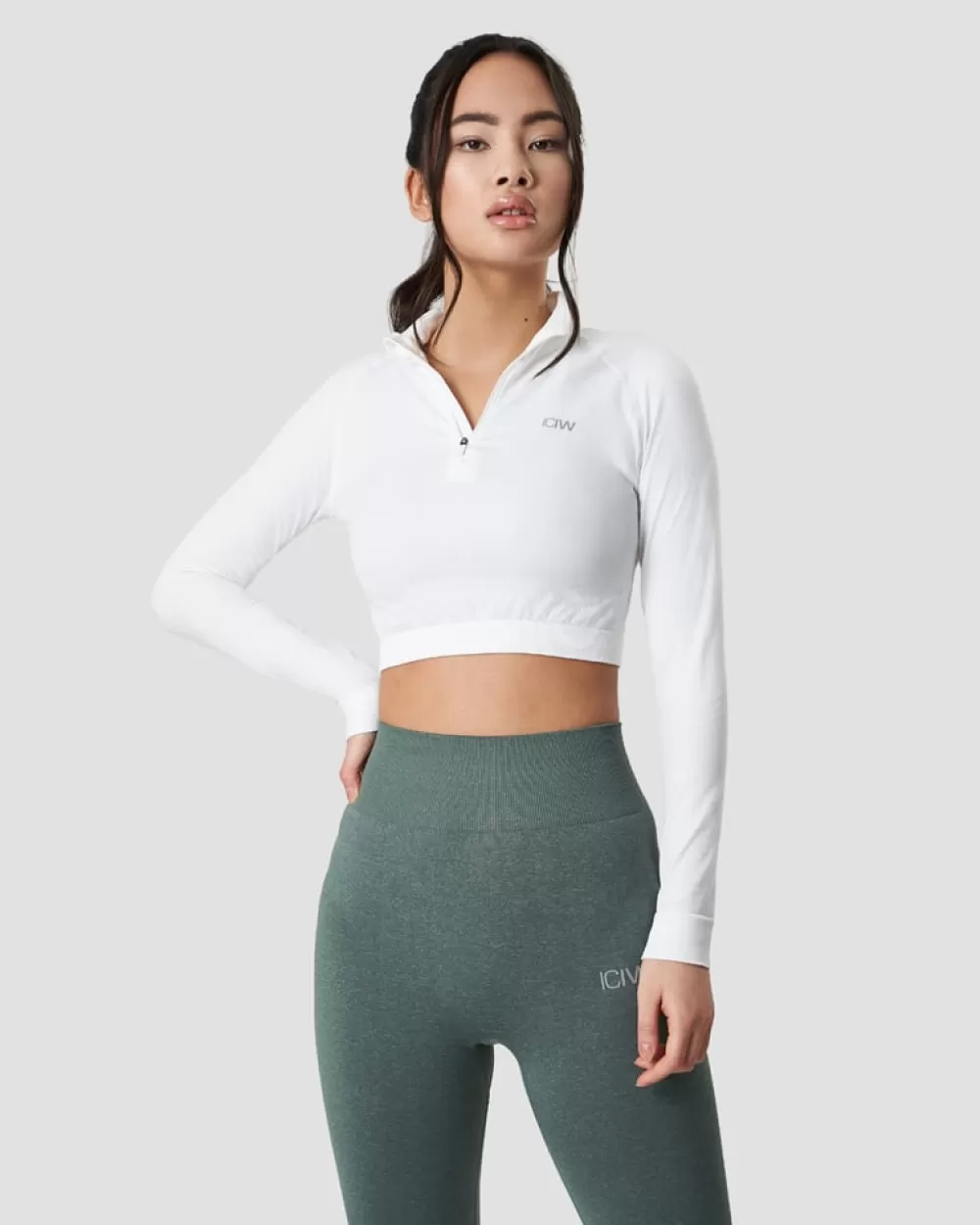 Women ICIW Define Cropped 1/4 Zip White