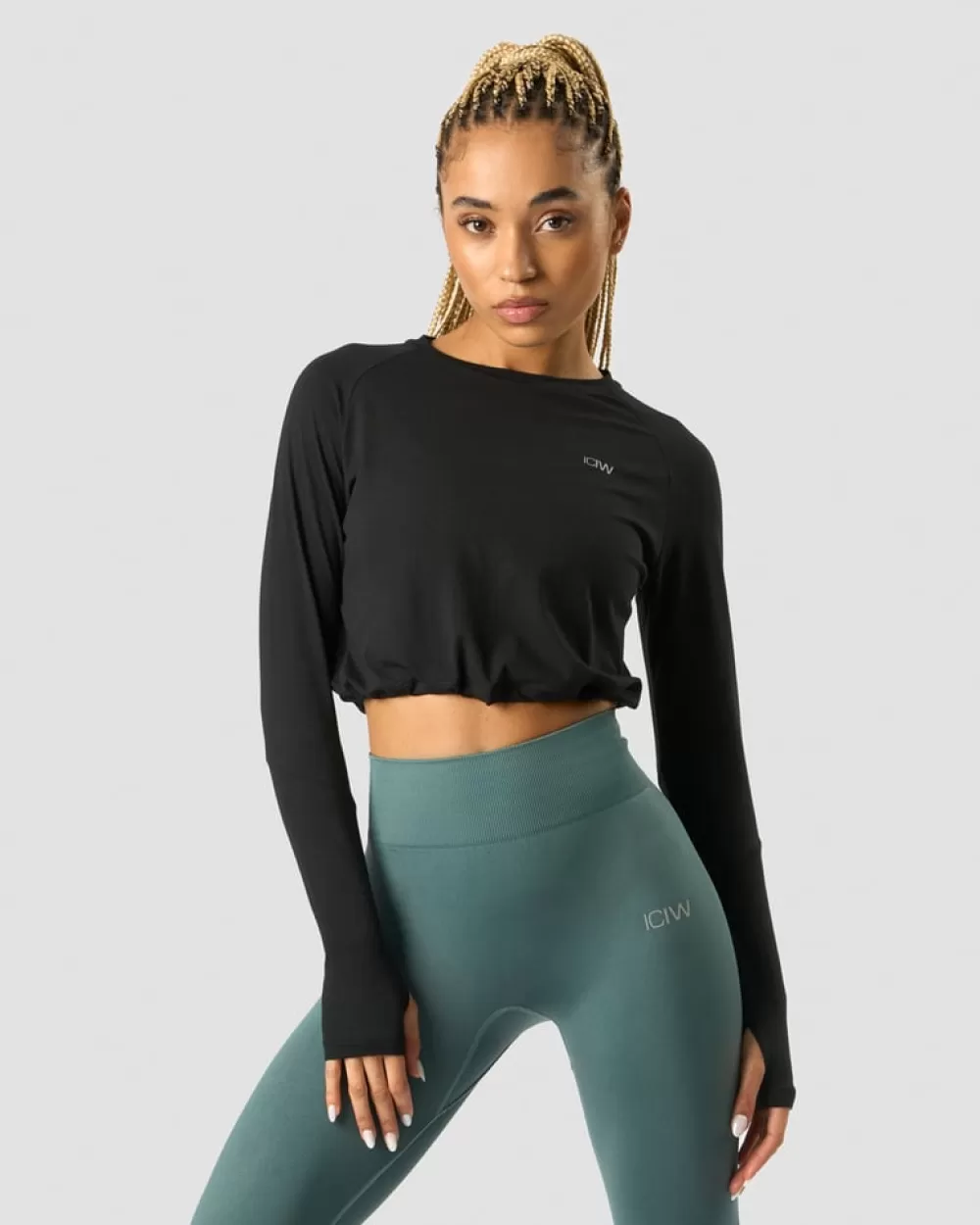 Women ICIW Define Cropped Adjustable Long Sleeve Black