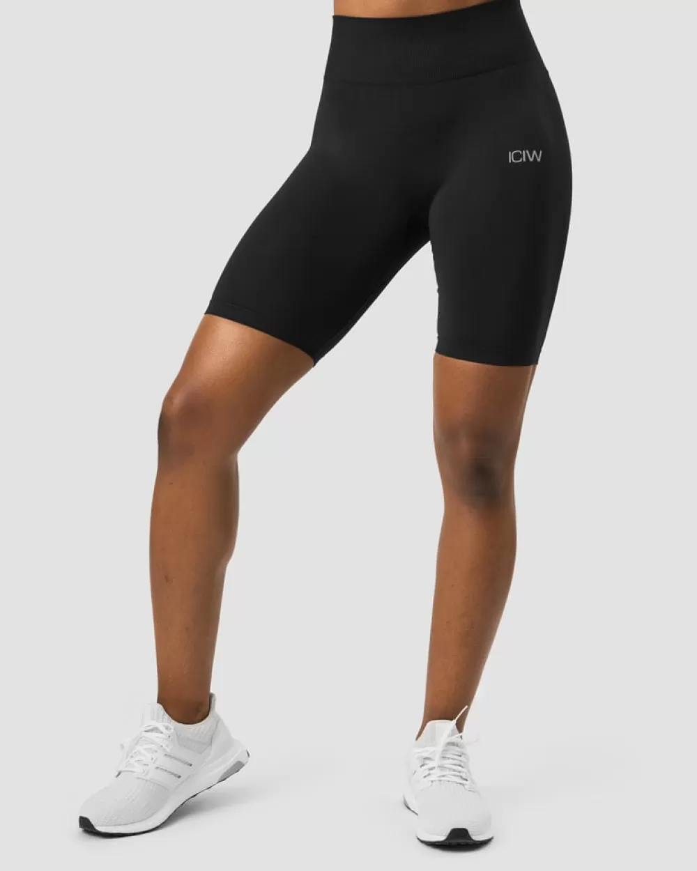 Women ICIW Define Seamless Biker Shorts Wmn Black