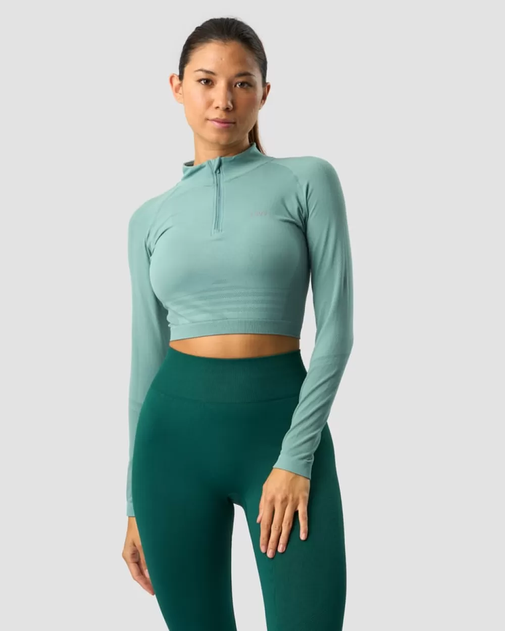 Women ICIW Define Seamless Cropped 1/4 Zip Mineral Green