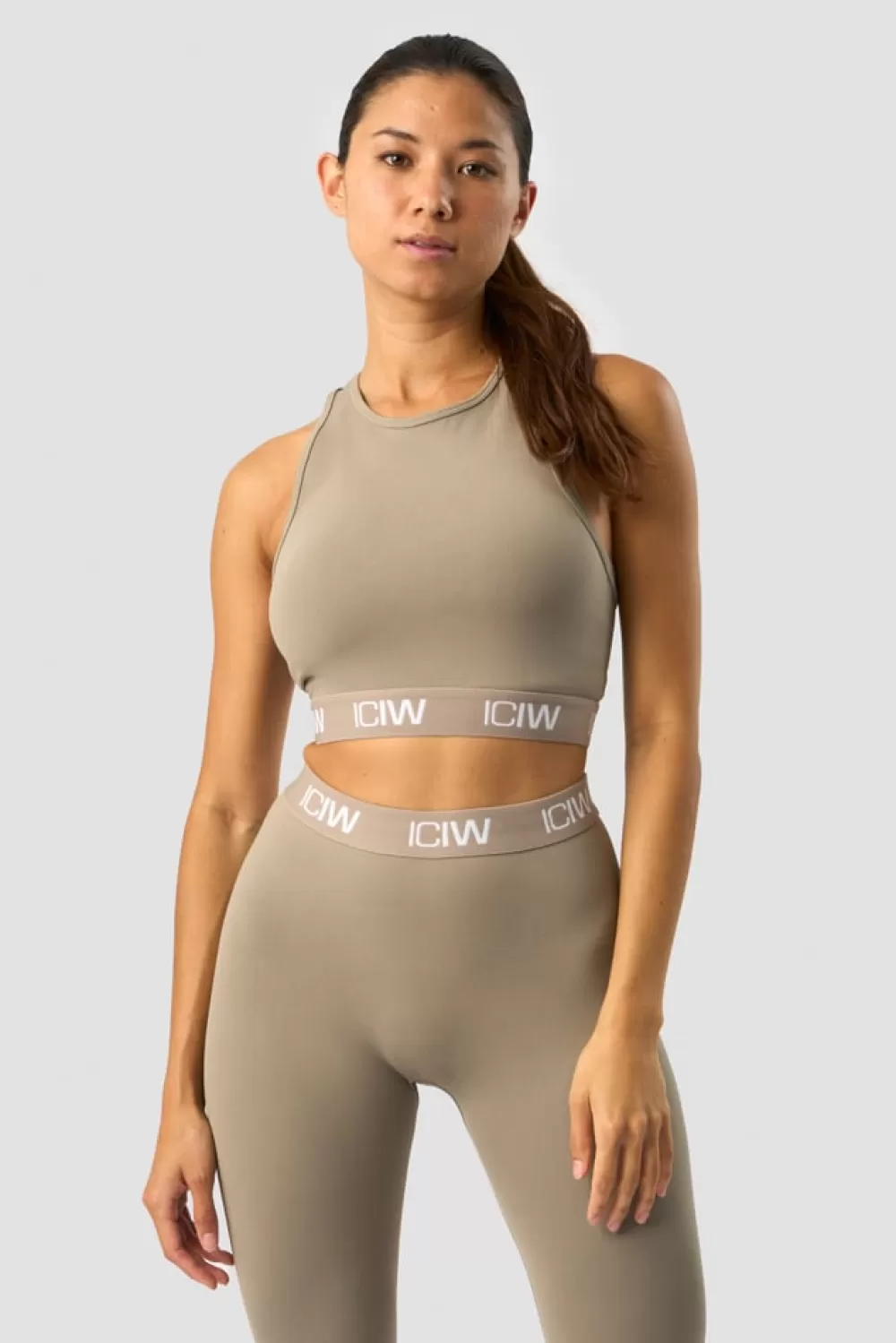 Women ICIW Define Seamless Logo Cropped Tank Top Taupe