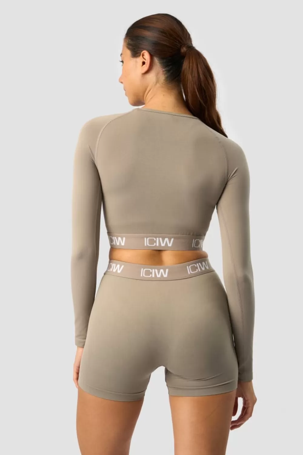 Women ICIW Define Seamless Logo Long Sleeve Crop Top Taupe