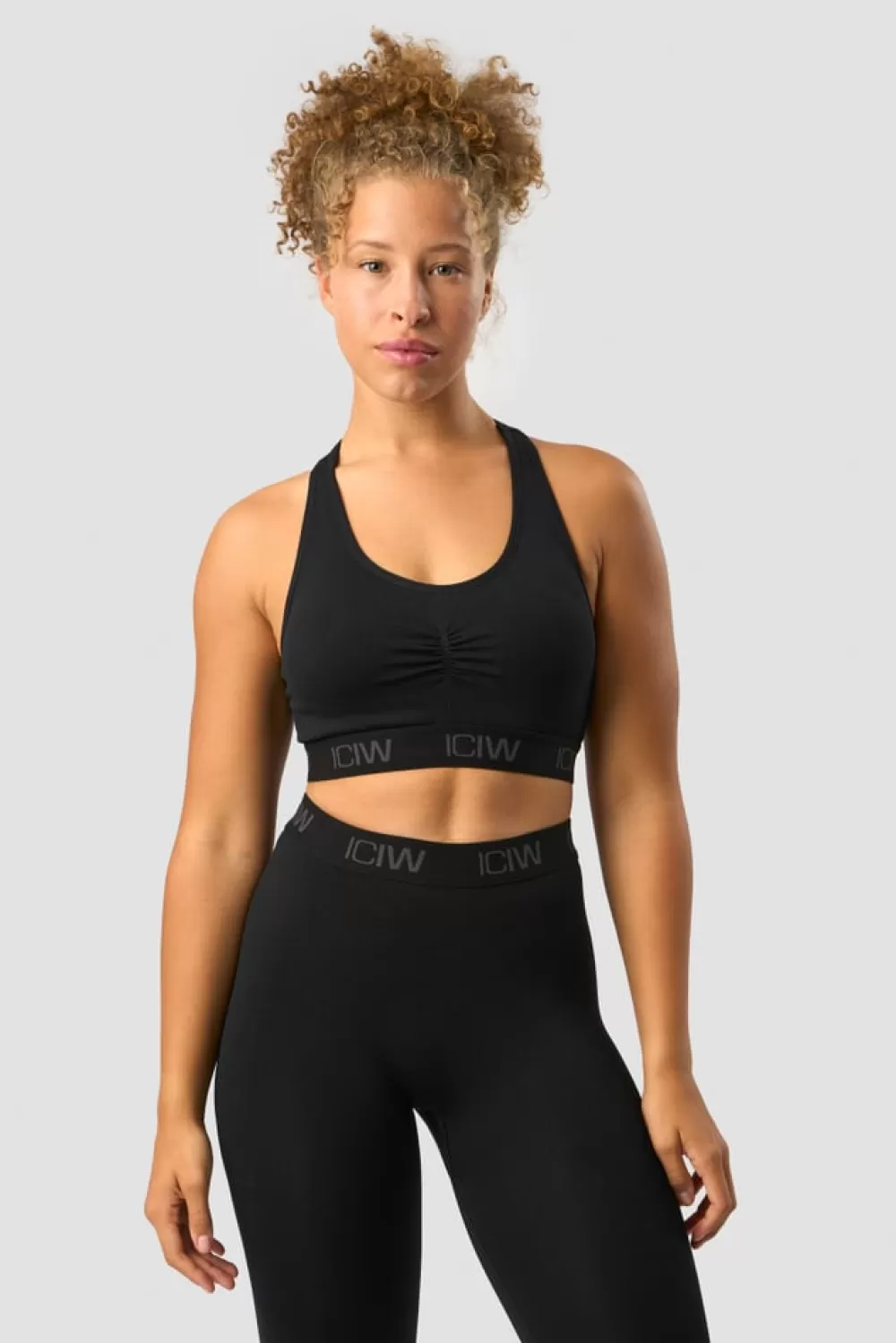 Women ICIW Define Seamless Logo Scrunch Sports Bra Black