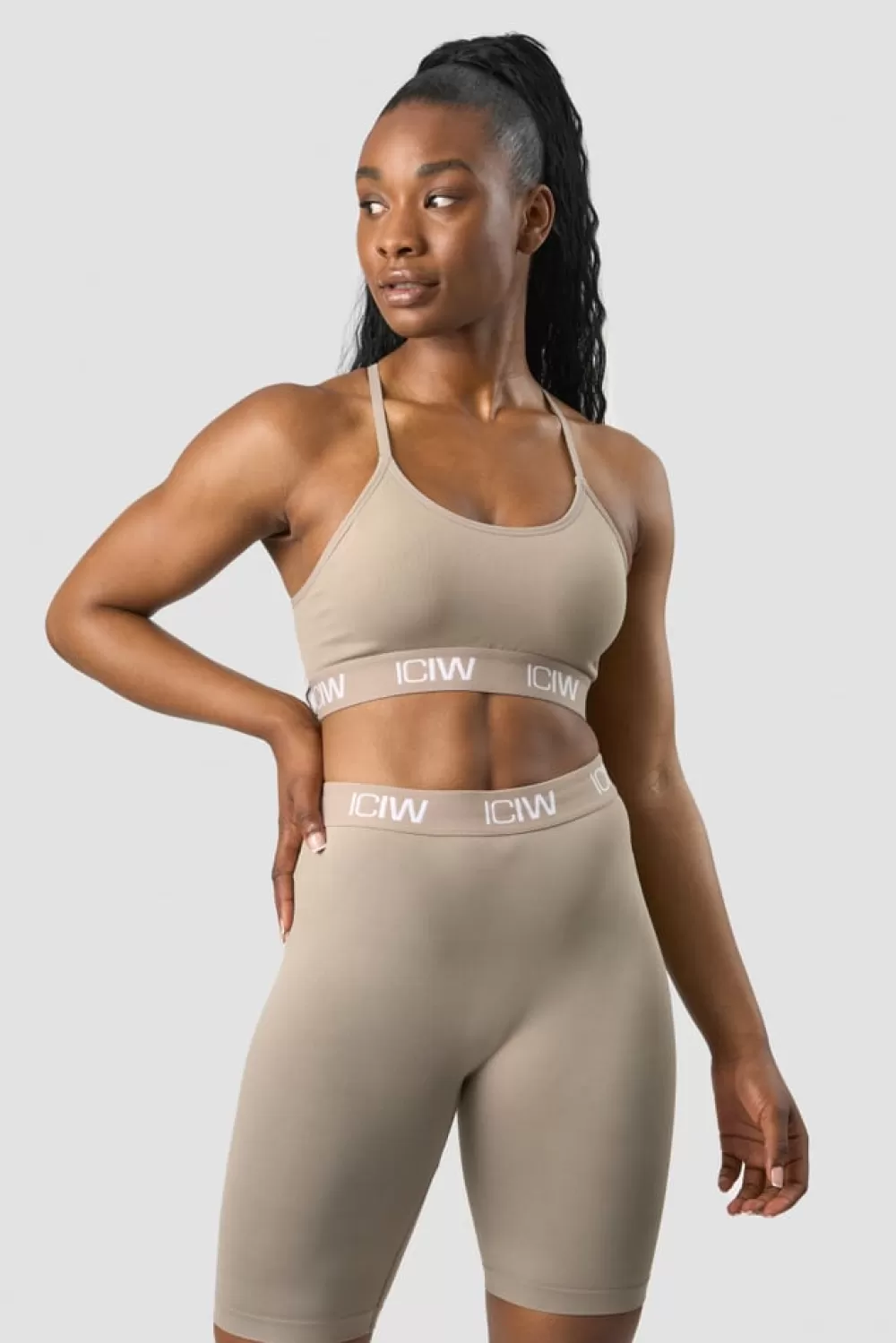 Women ICIW Define Seamless Logo Strappy Sports Bra Taupe