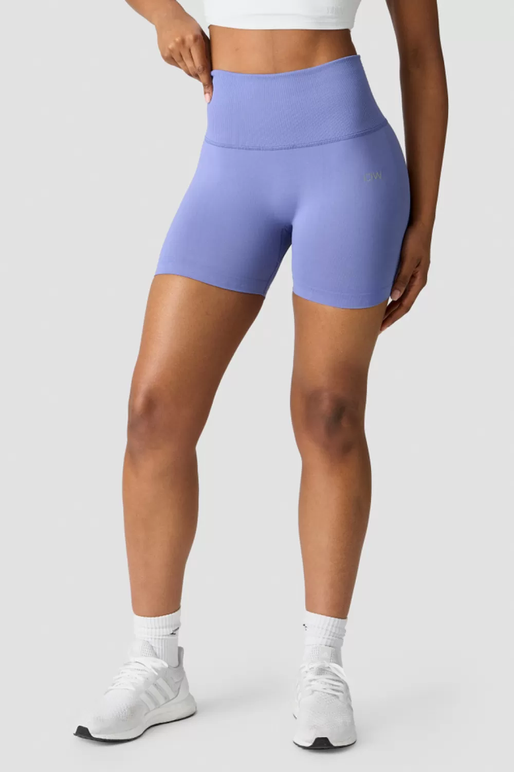 Women ICIW Define Seamless Pocket Shorts Wmn Violet Blue