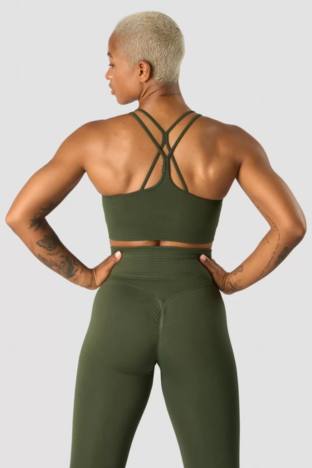 Women ICIW Define Seamless Scrunch Sports Bra Autumn Green