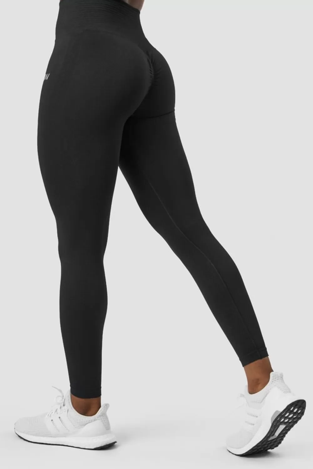 Women ICIW Define Seamless Scrunch Tights Black