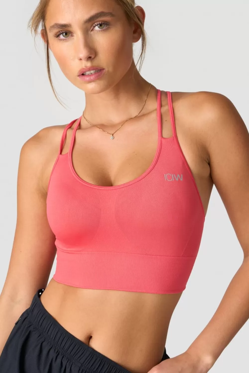 Women ICIW Define Seamless Sports Bra Coral