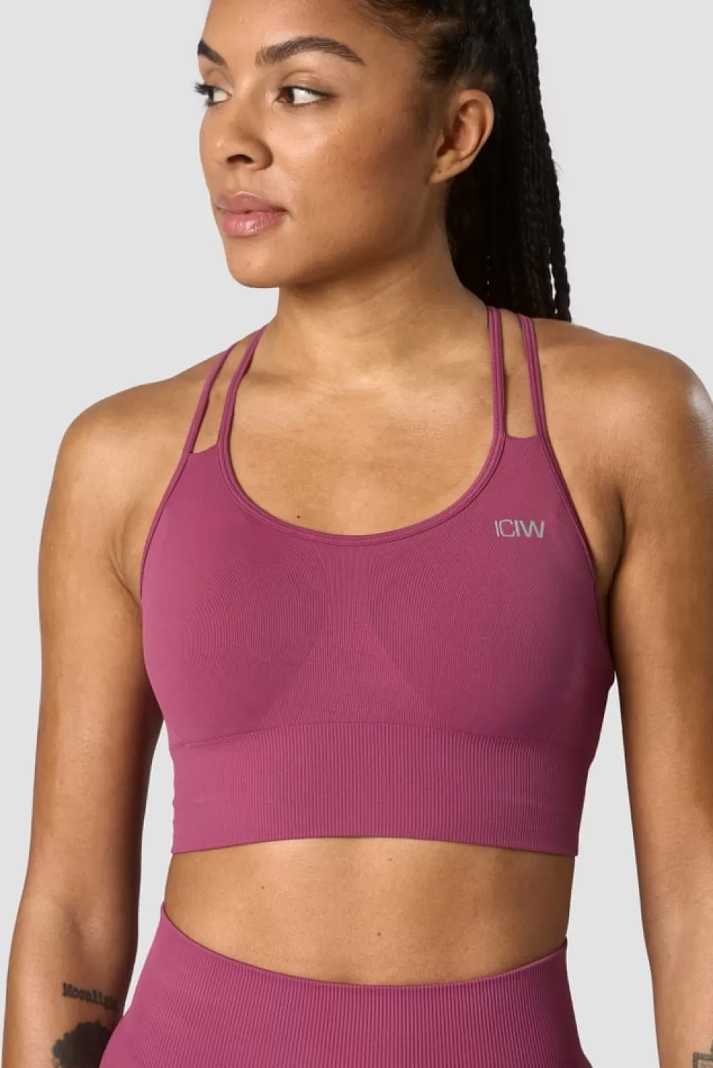 Women ICIW Define Seamless Sports Bra Grape