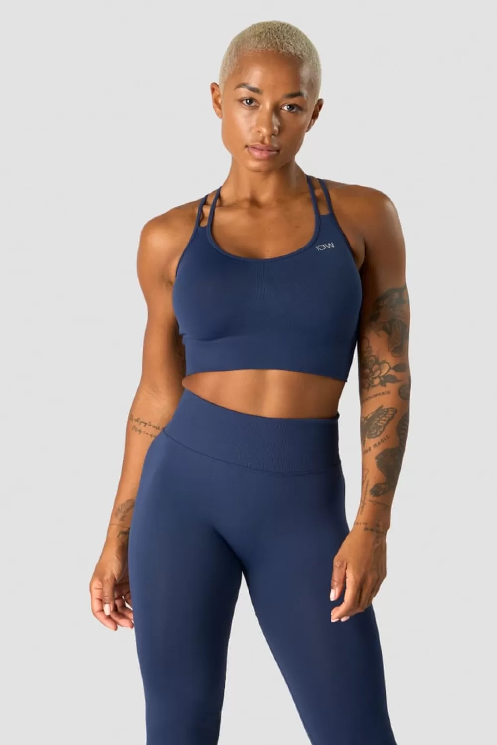 Women ICIW Define Seamless Sports Bra Navy