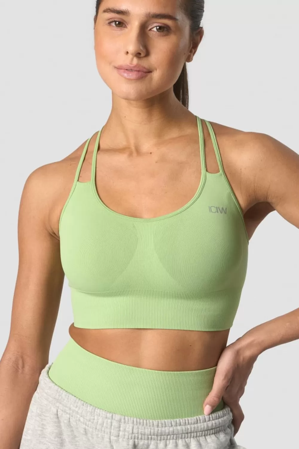 Women ICIW Define Seamless Sports Bra Summer Green