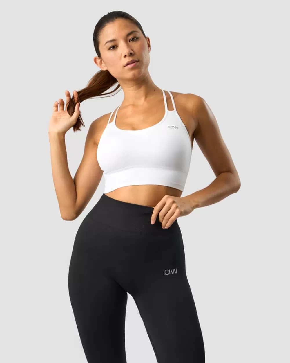 Women ICIW Define Seamless Sports Bra White