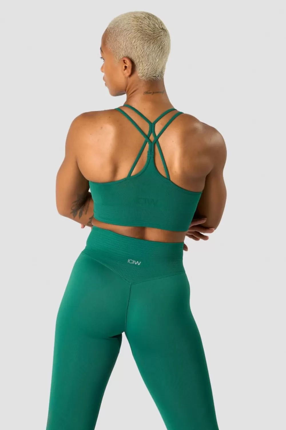 Women ICIW Define Seamless Sports Bra Winter Green