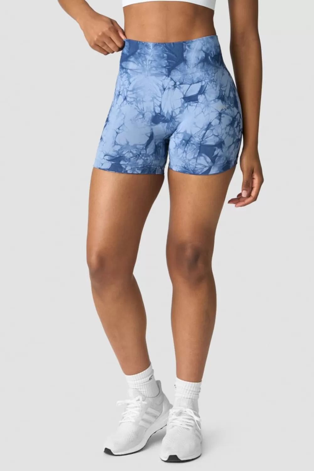 Women ICIW Define Seamless Tie Dye Shorts Wmn Urban Blue