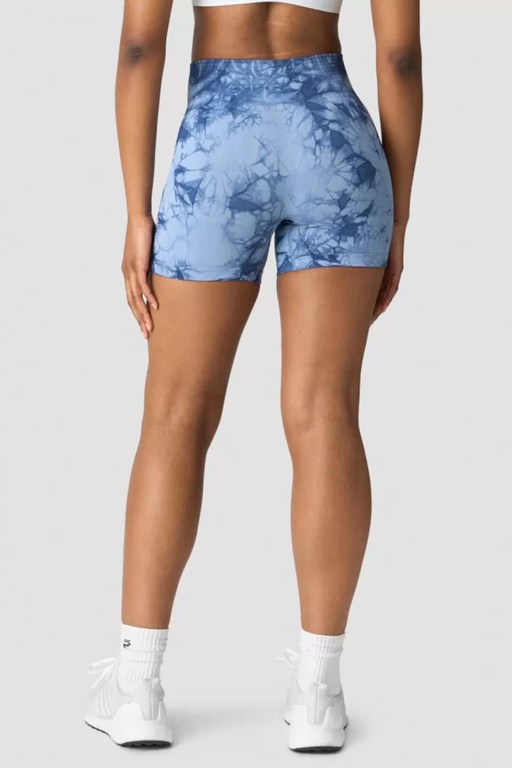 Women ICIW Define Seamless Tie Dye Shorts Wmn Urban Blue