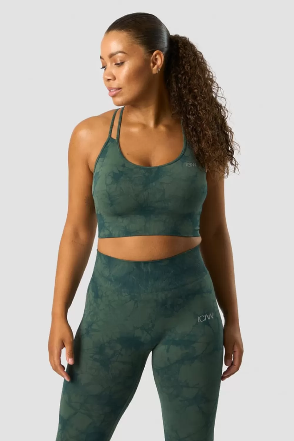 Women ICIW Define Seamless Tie Dye Sports Bra Dark Green