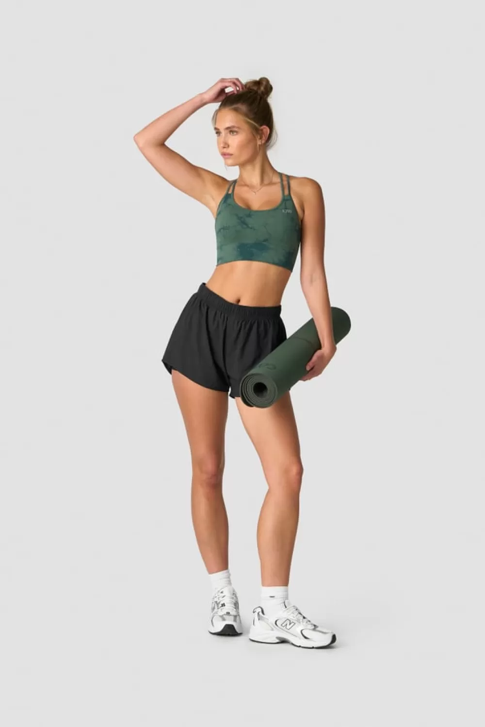 Women ICIW Define Seamless Tie Dye Sports Bra Dark Green