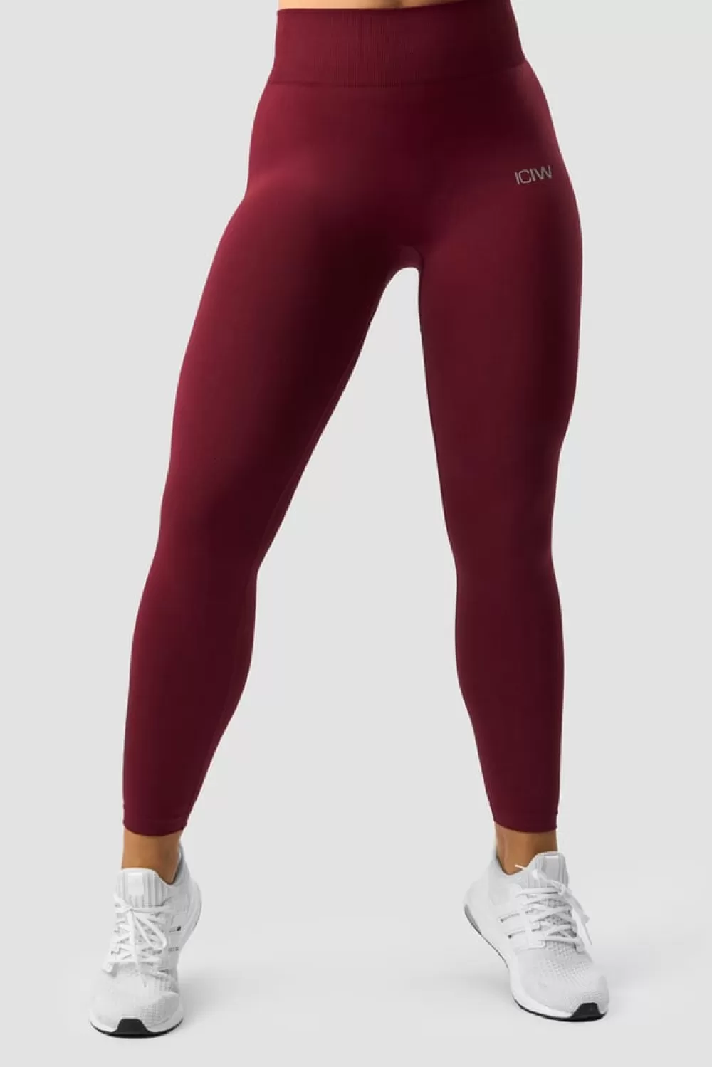 Women ICIW Define Seamless Tights Burgundy