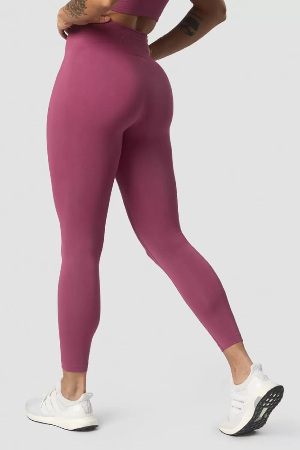 Women ICIW Define Seamless Tights Grape