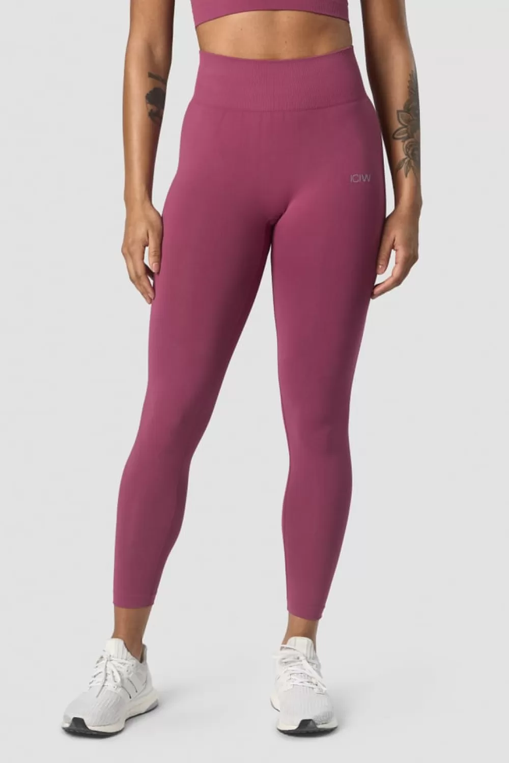 Women ICIW Define Seamless Tights Grape