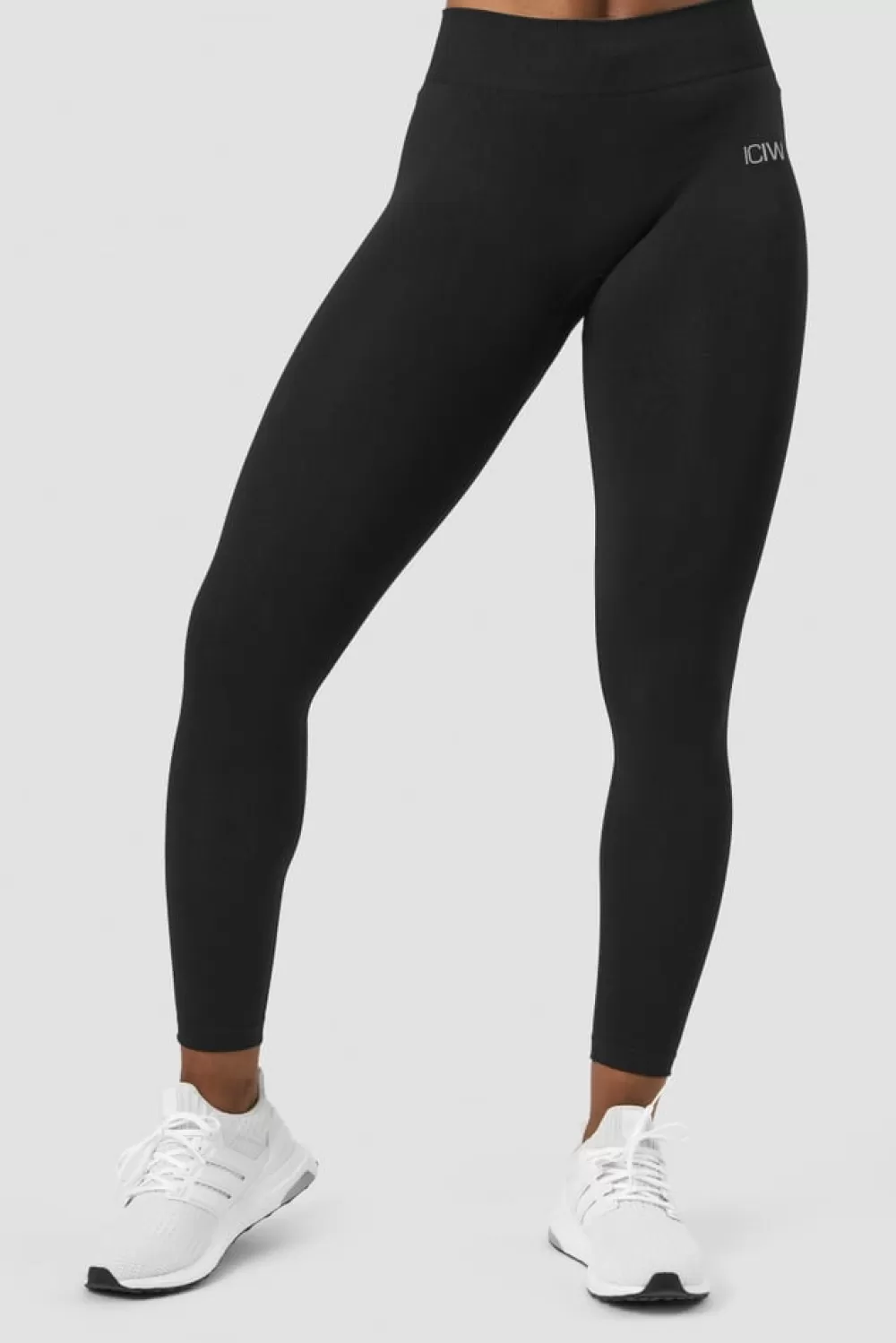 Women ICIW Define Seamless Tights Mid Waist Black