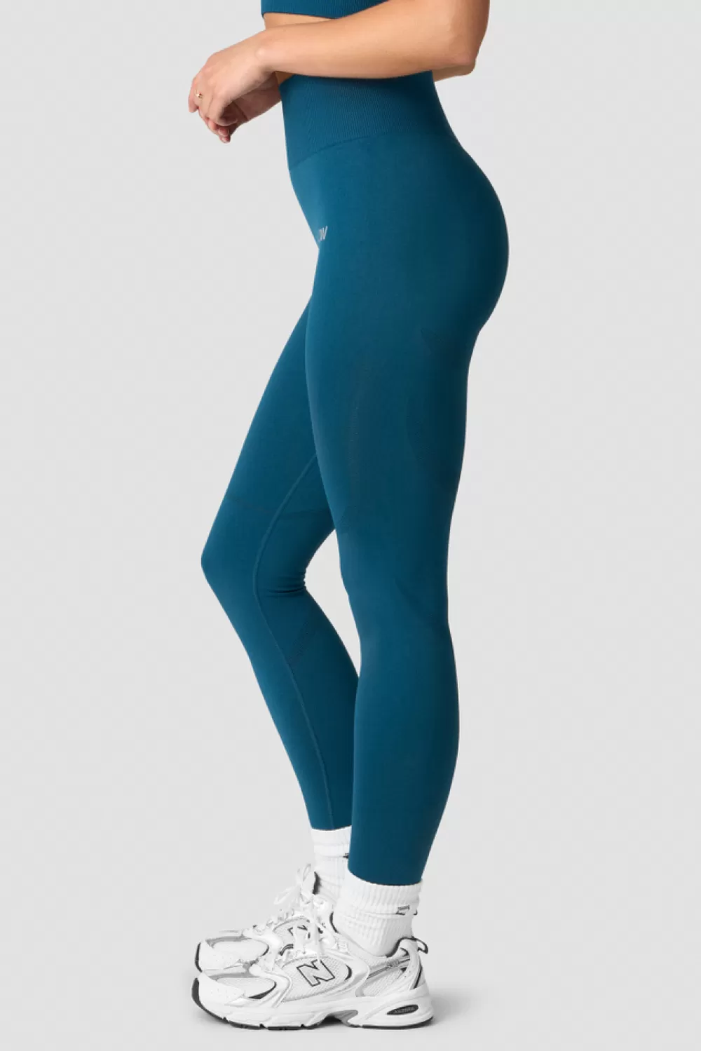 Women ICIW Divine Seamless Tights Wmn Teal Blue