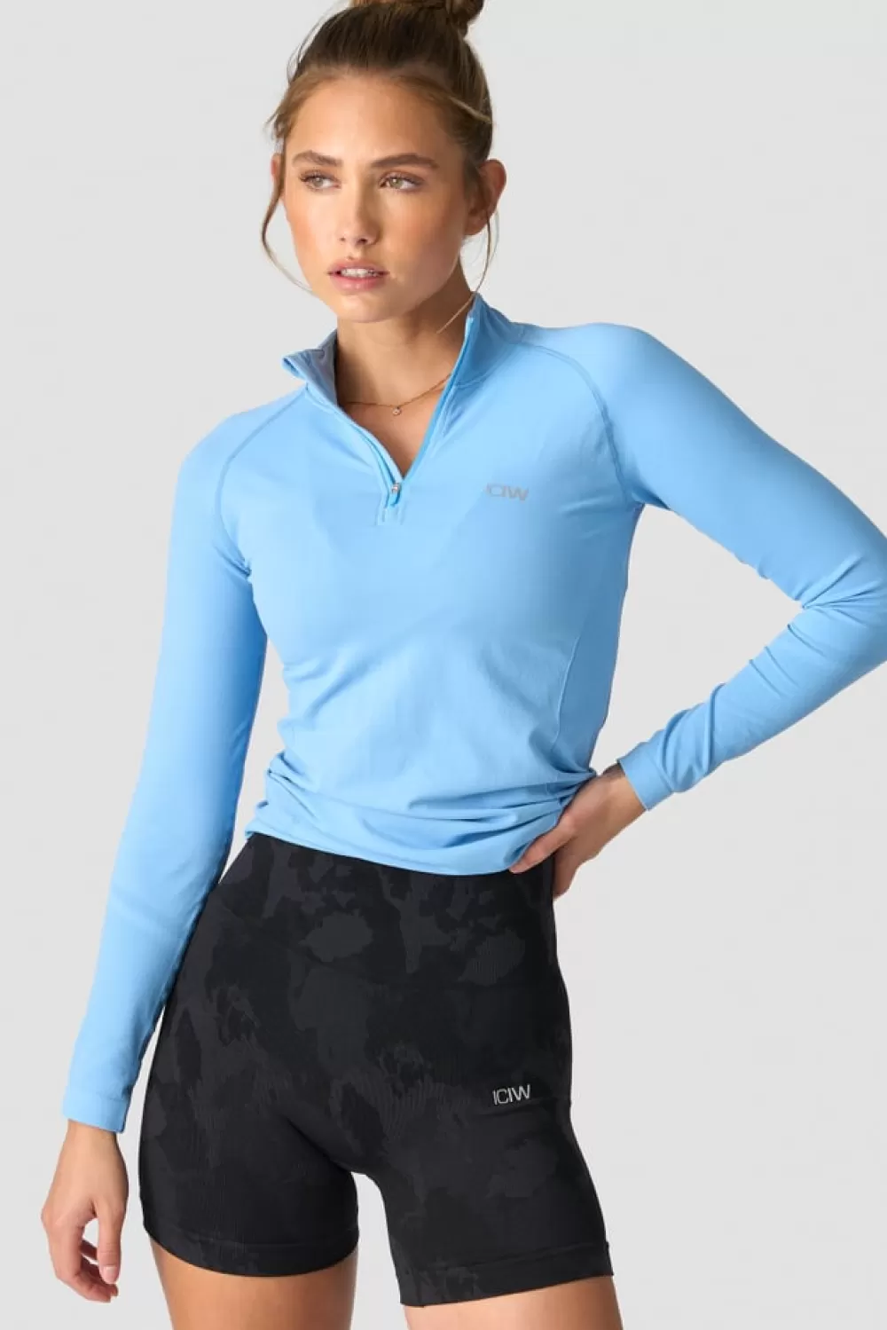 Women ICIW Everyday Seamless 1/4 Zip Wmn Dove Blue