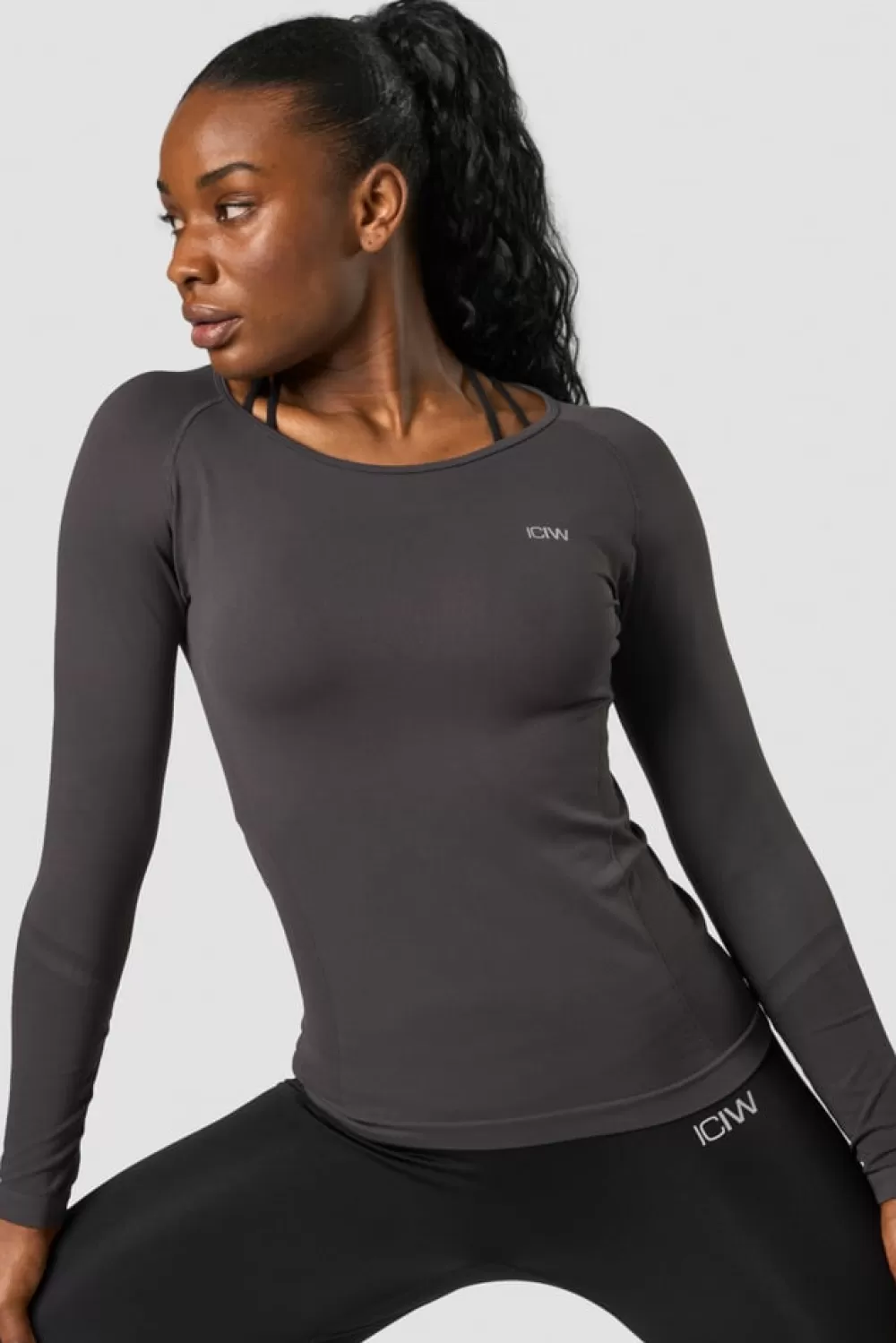 Women ICIW Everyday Seamless LS Graphite