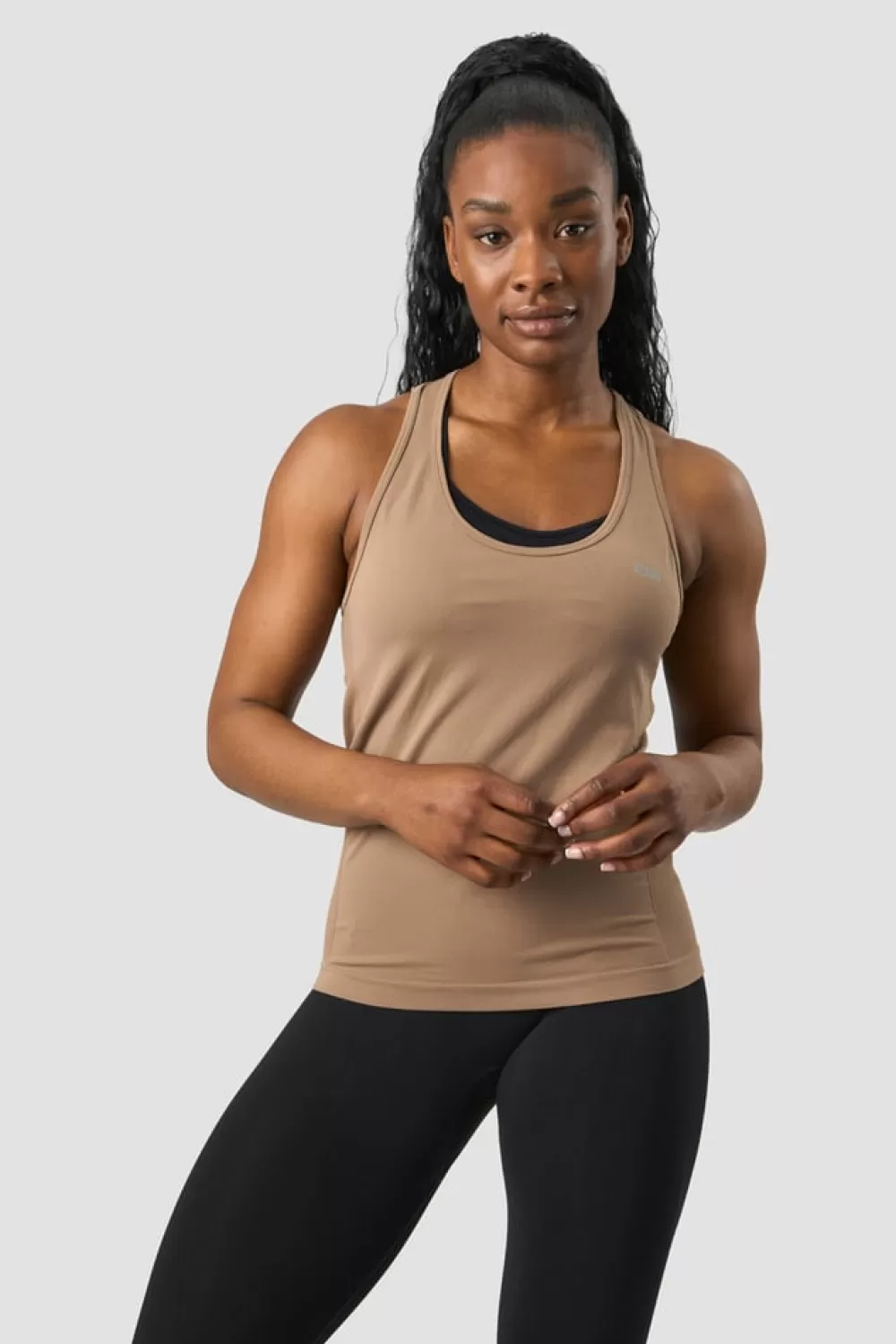 Women ICIW Everyday Seamless Tank Top Desert Sand