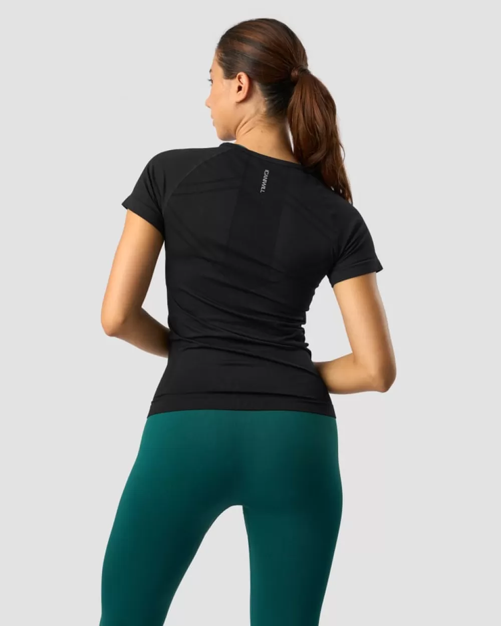 Women ICIW Everyday Seamless T-shirt Black