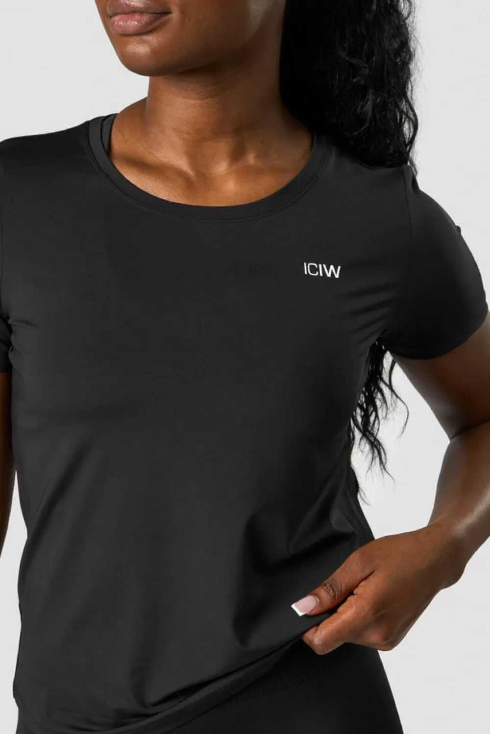 Women ICIW Everyday T-shirt Black