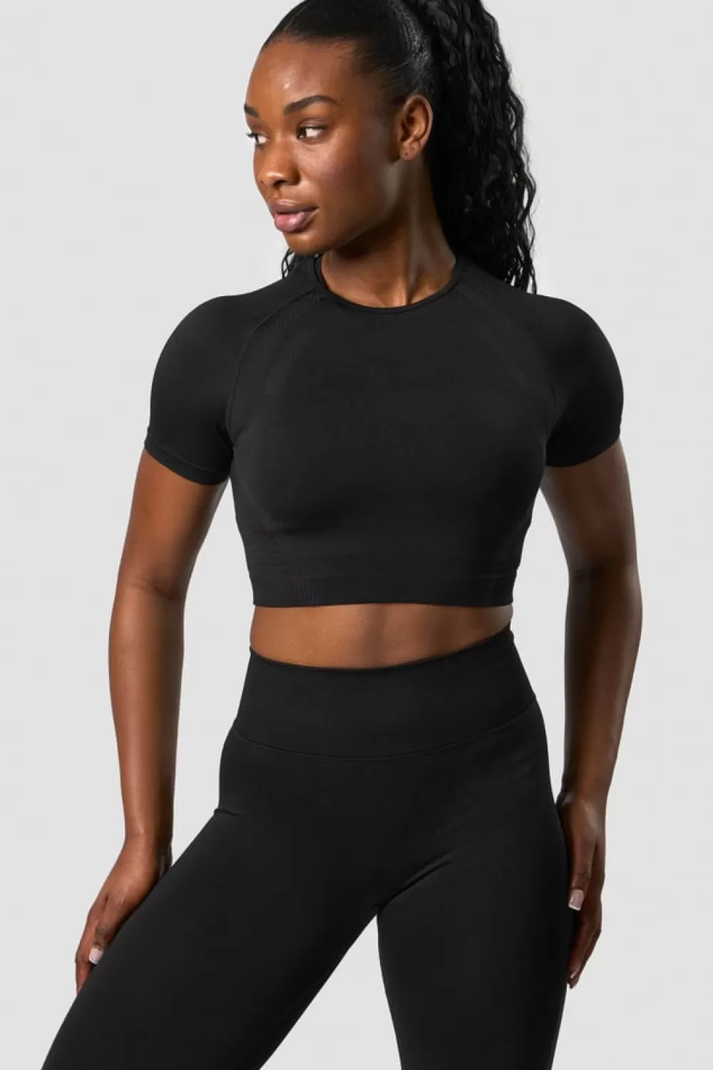 Women ICIW Impact Seamless Cropped T-shirt Black