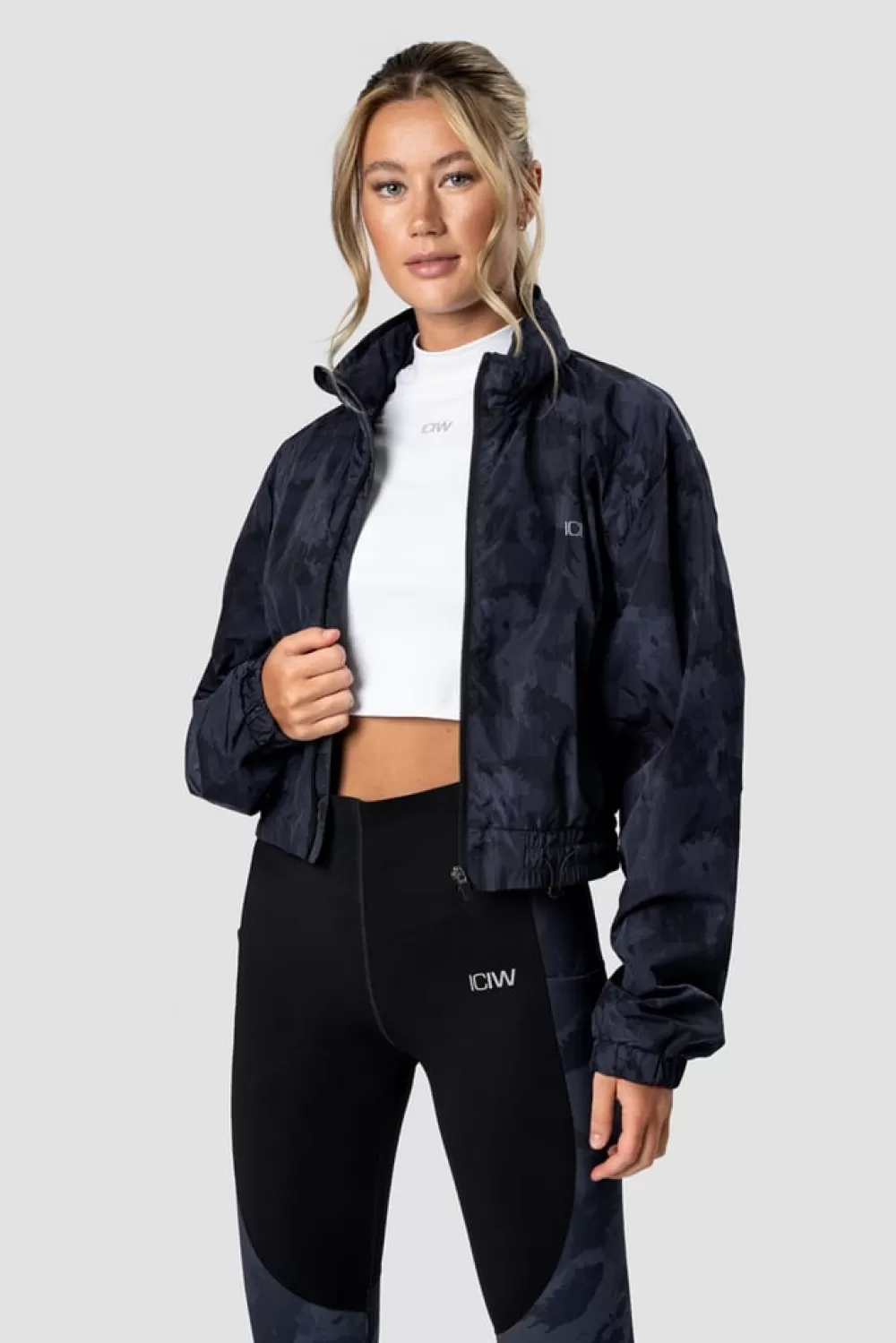 Women ICIW Mercury Cropped Jacket Camo