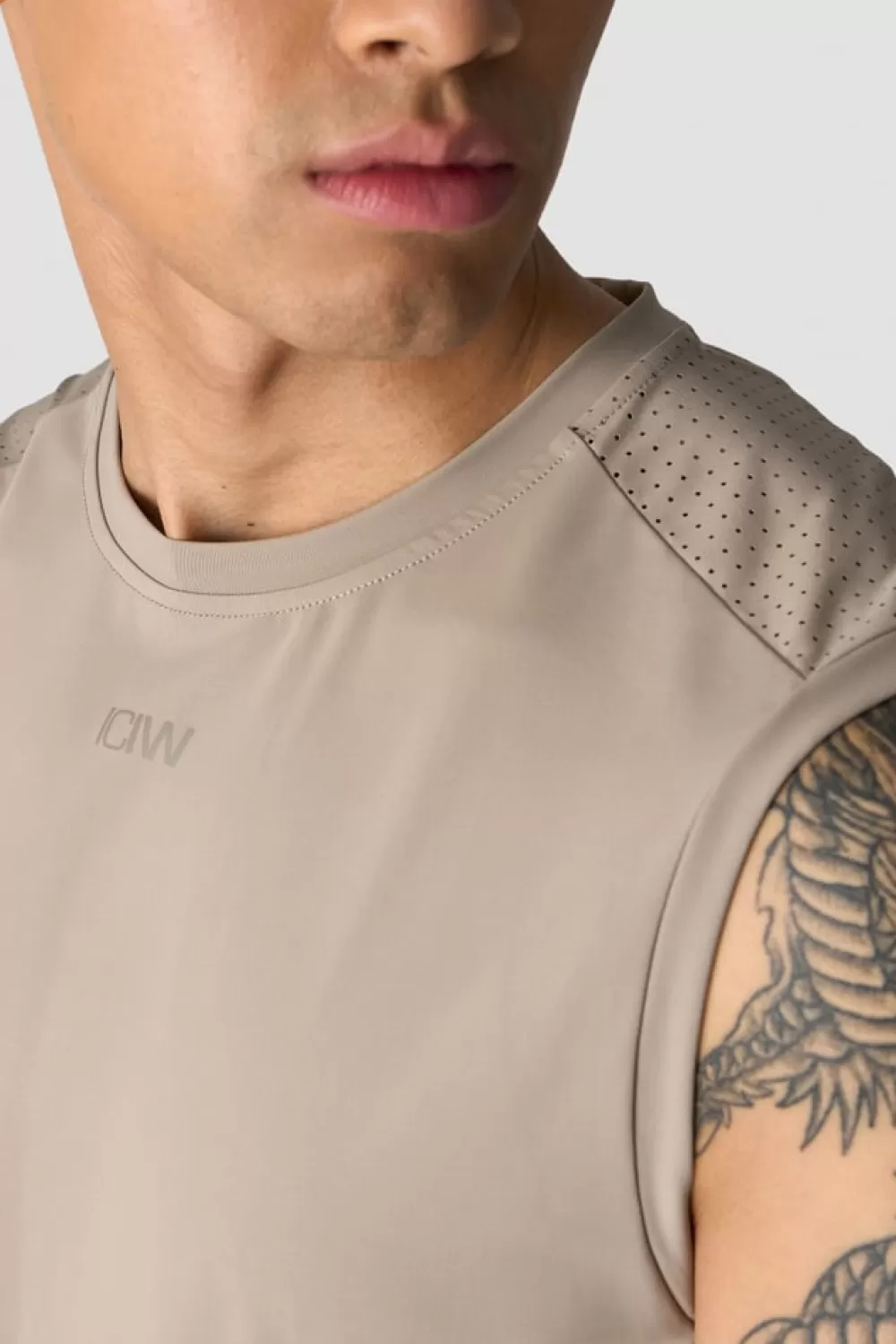 ICIW Mirage Tank Men Light Dusty Brown