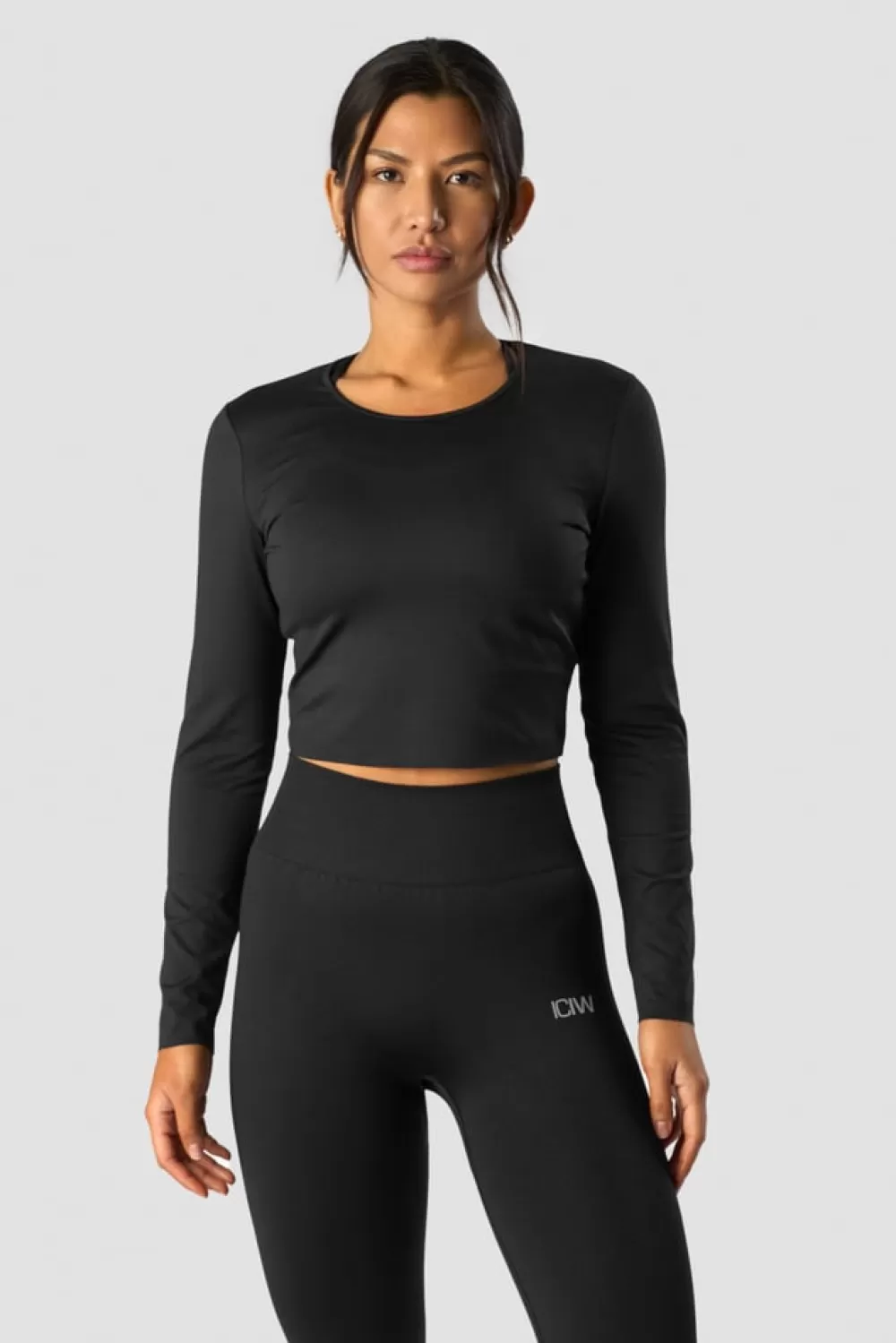 Women ICIW Nimble Cropped LS Black