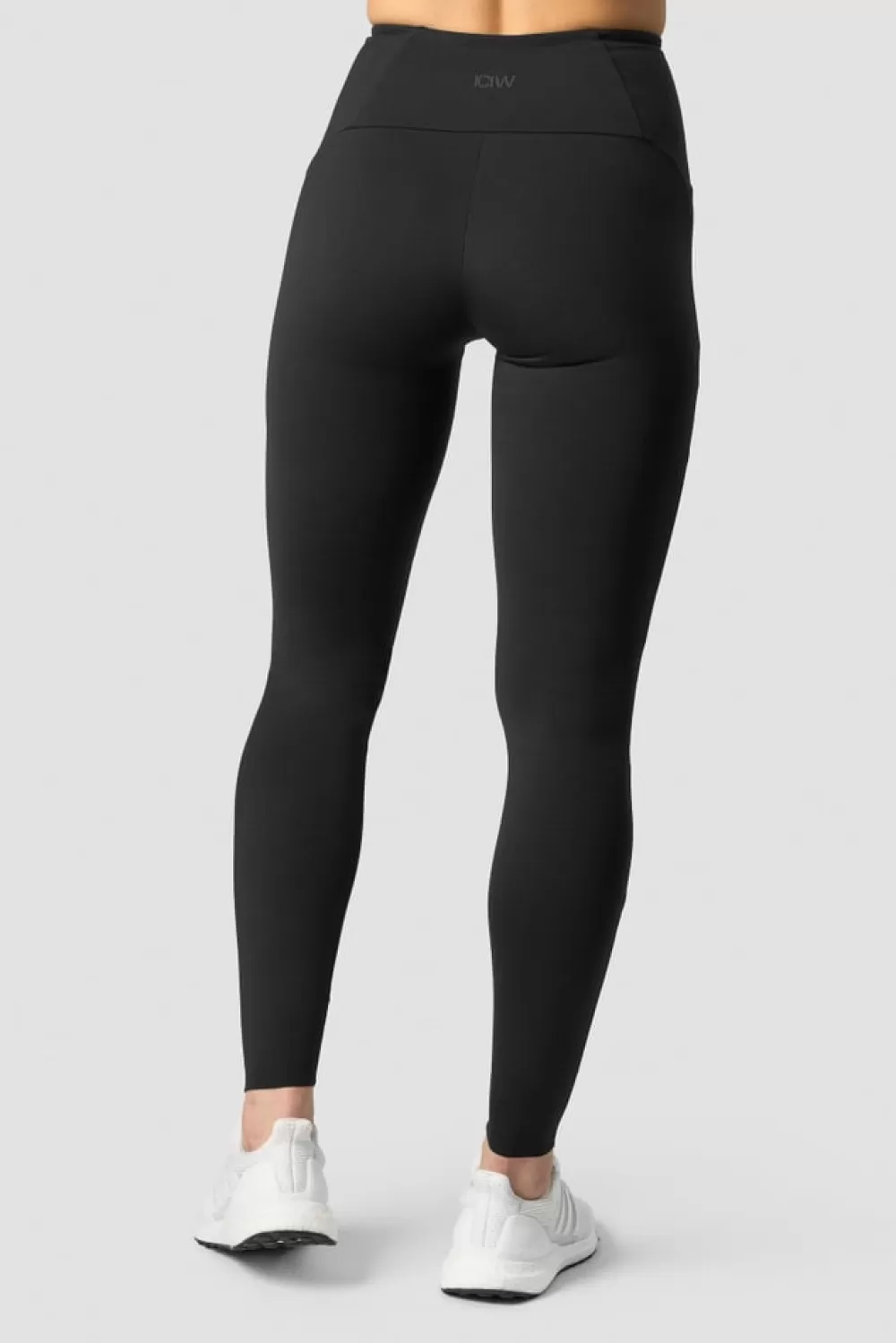 Women ICIW Nimble Curve Tights Black