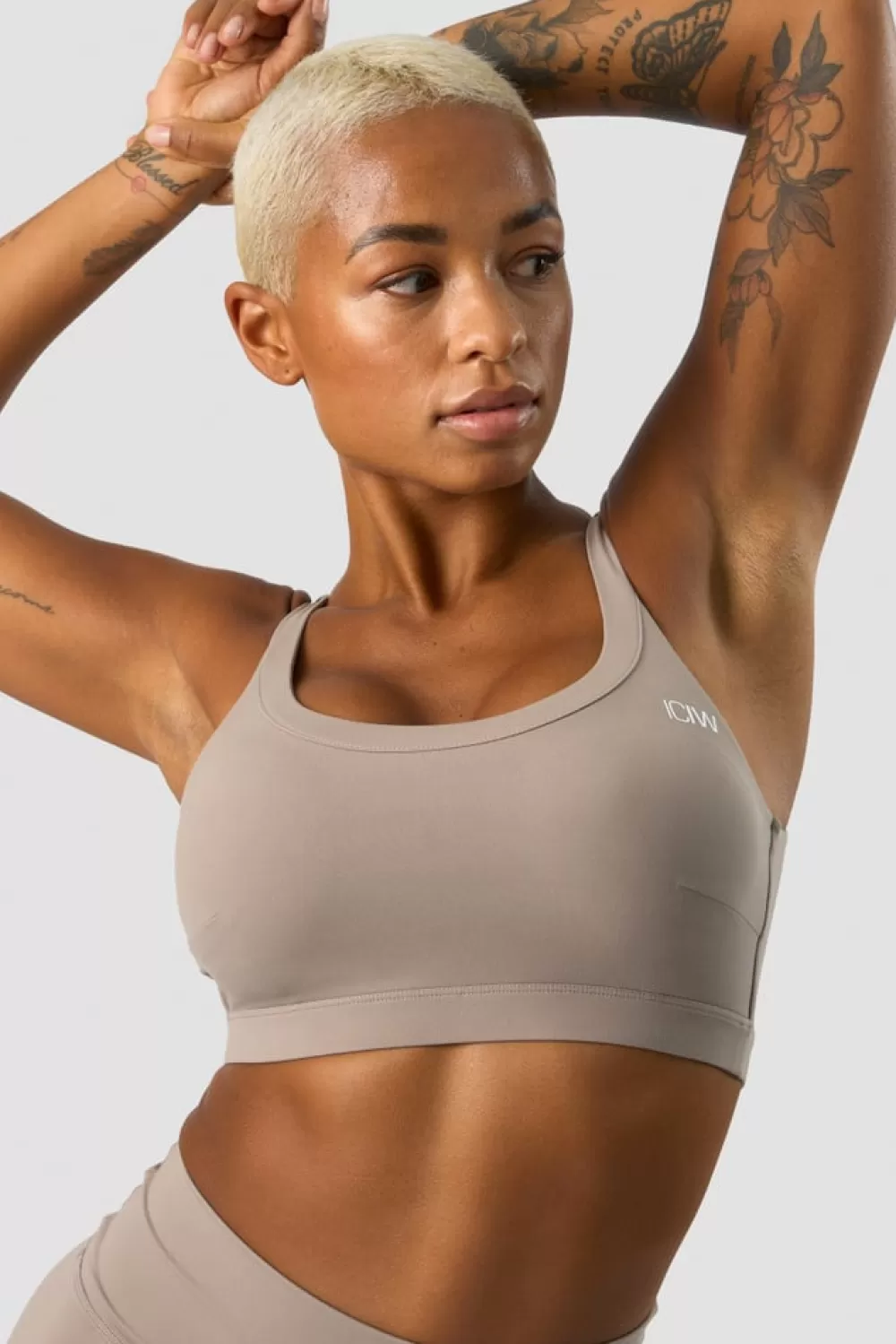 Women ICIW Nimble Sports Bra Greige