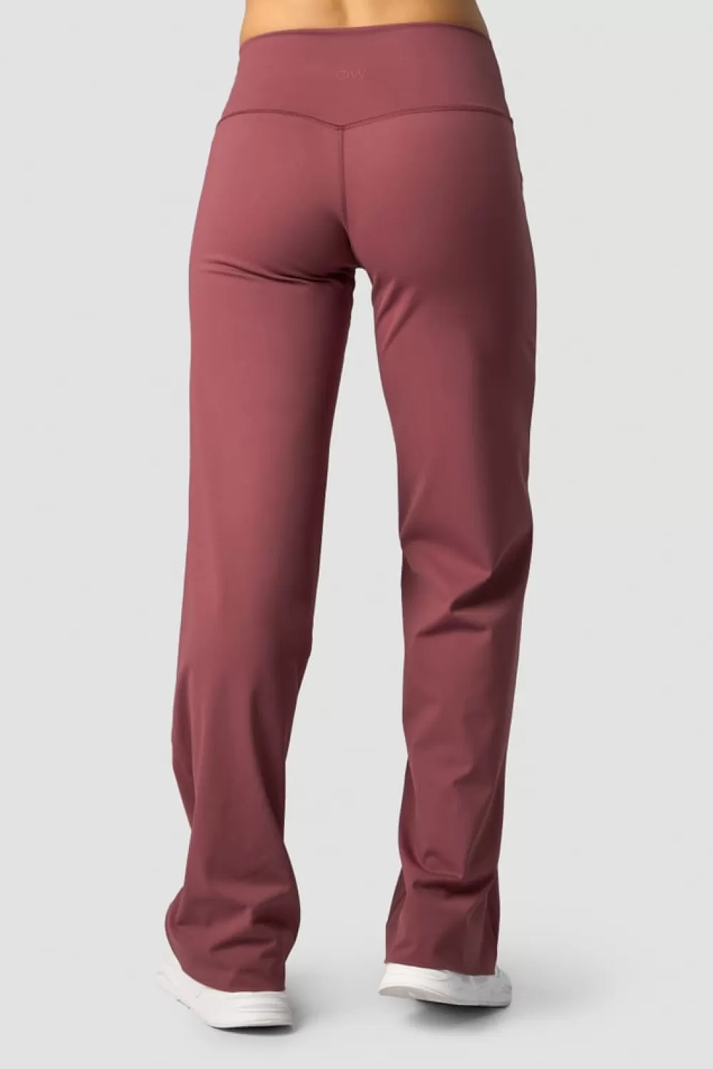 Women ICIW Nimble Straight Leg Pants Wild Berry