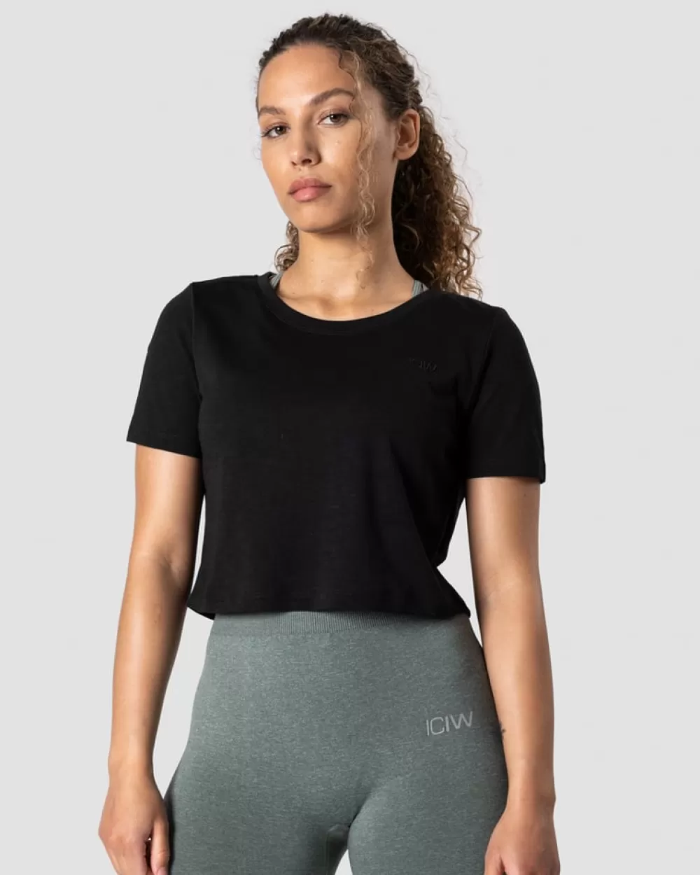 Women ICIW Premium Crop Top Black Wmn