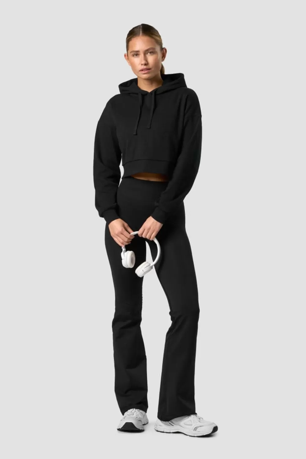 Women ICIW Recharge Cropped Hoodie Wmn Black