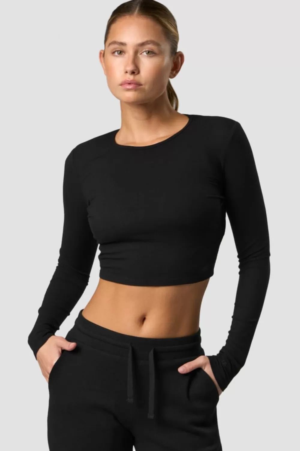 Women ICIW Recharge Cropped Long Sleeve Wmn Black