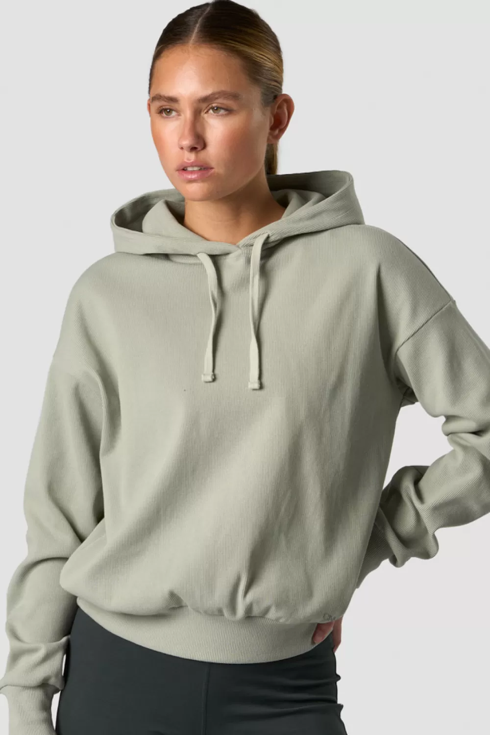 Women ICIW Recharge Hoodie Wmn Faded Green