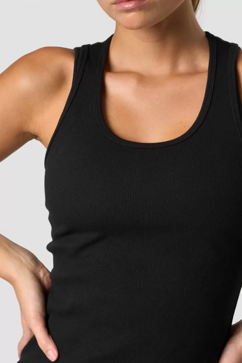 Women ICIW Recharge Tank Top Wmn Black