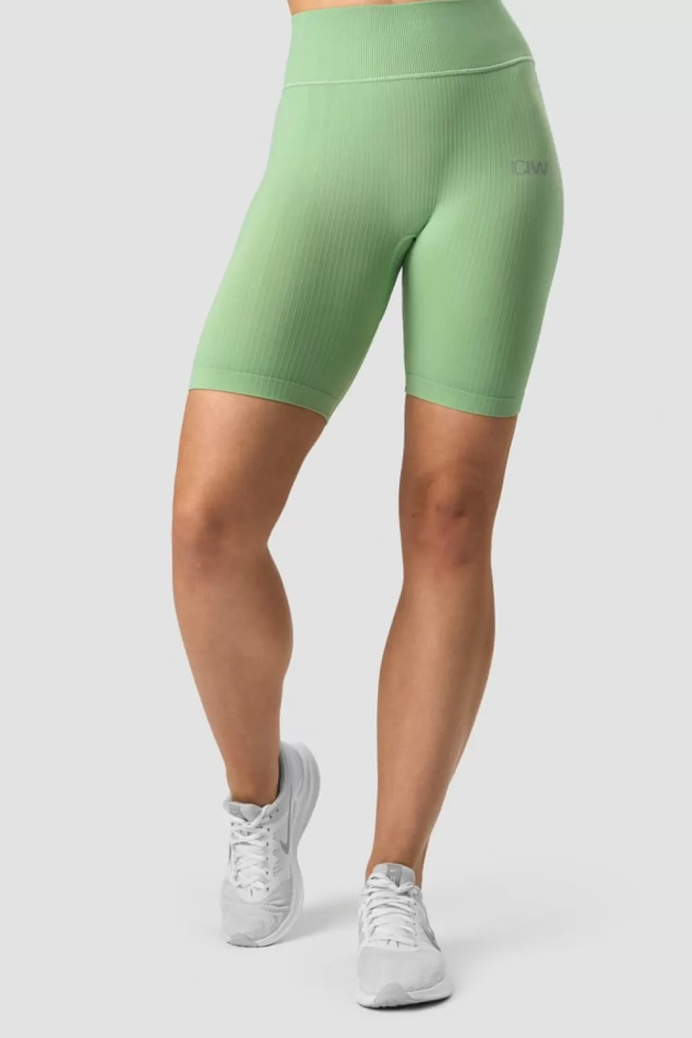 Women ICIW Ribbed Define Seamless Biker Shorts Wmn Spring Green