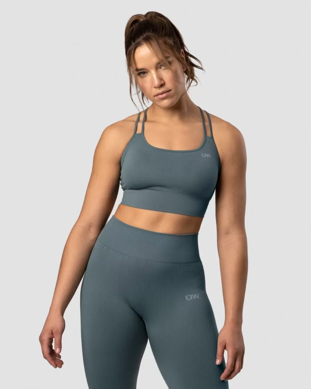 Women ICIW Ribbed Define Seamless Sports Bra Jungle Green